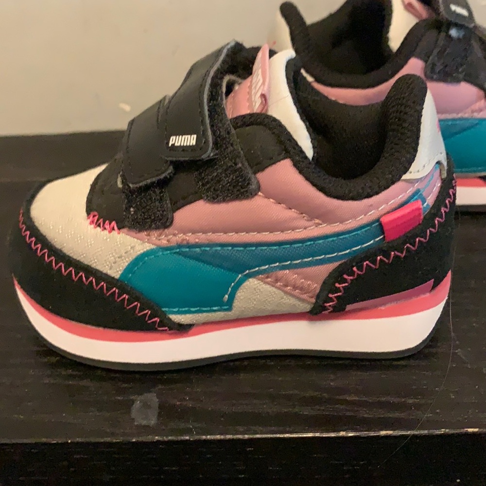 Baby  pumas  4C